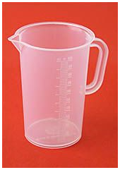 Measuring cups in sizes from 50ml-1000ml