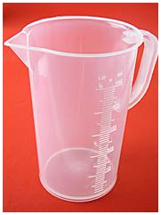 Measuring cups in sizes from 50ml-1000ml